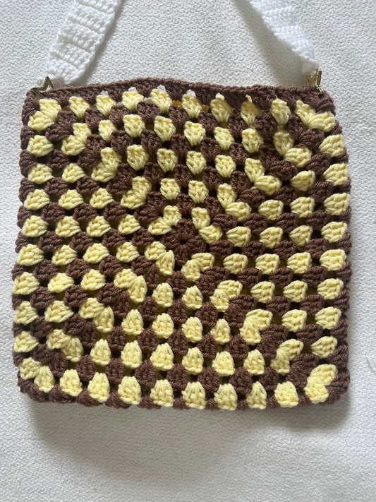 HANDMADE GRANNY SQUARE CROCHET BUMBLEBEE BAG